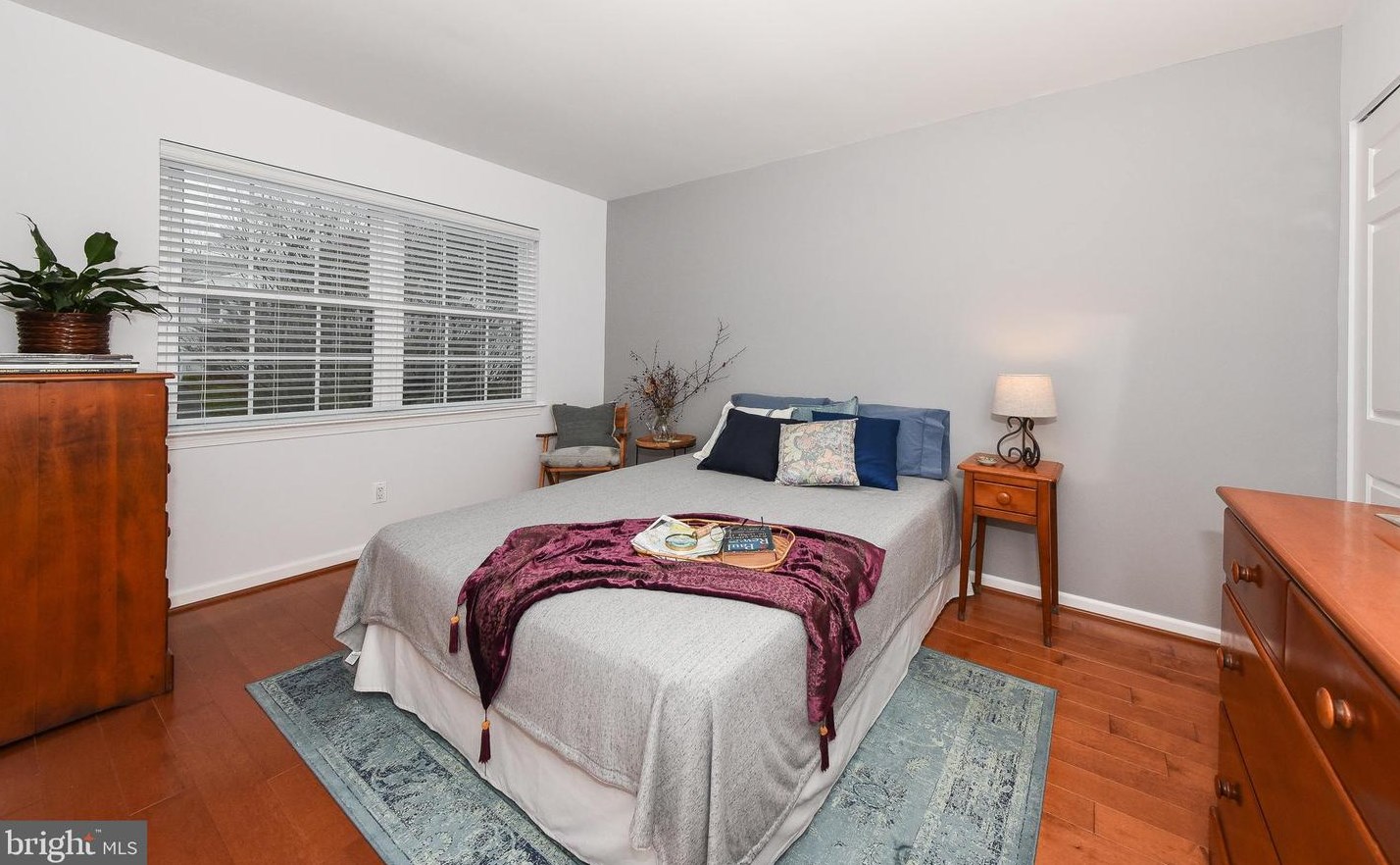 8618 Trumbauer Dr, Ardsley PA  19038-7454 exterior