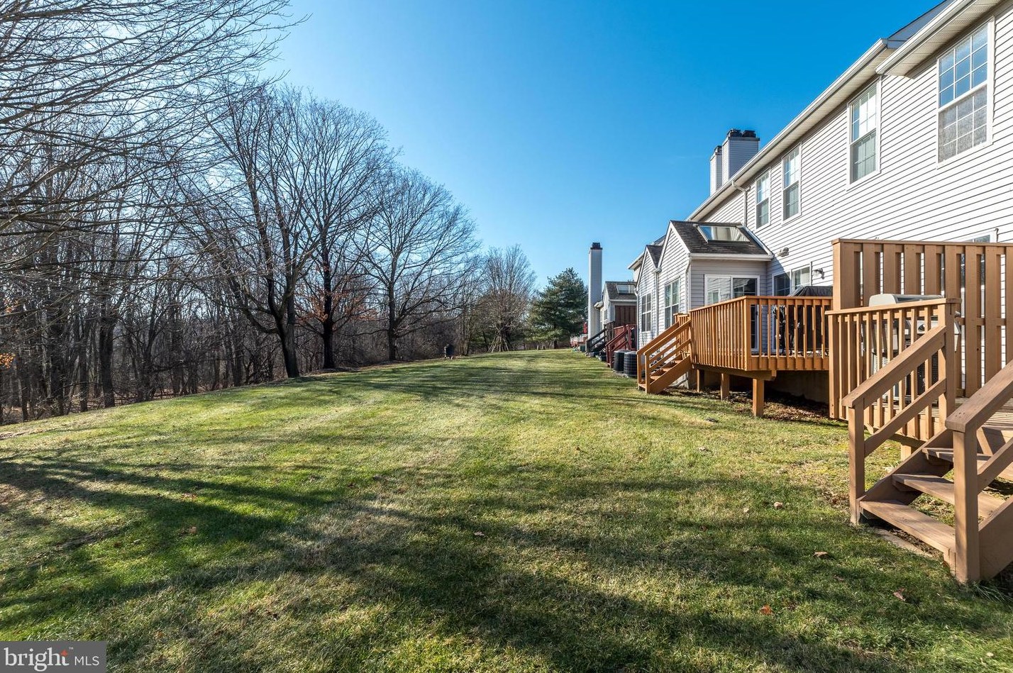 208 Filly Dr, North Wales PA  19454-4299 exterior