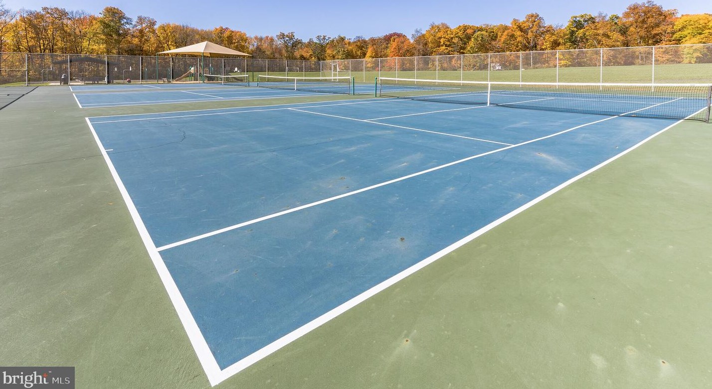 139 Mallard Dr, North Wales PA 19454-1193 exterior