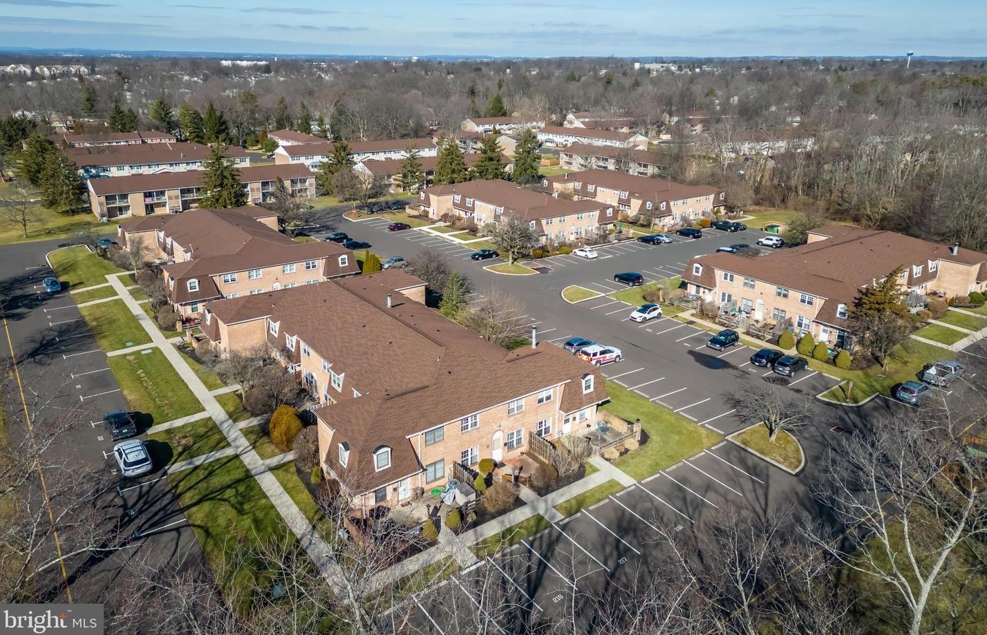 214 Arbour Ct, North Wales PA  19454-4035 exterior