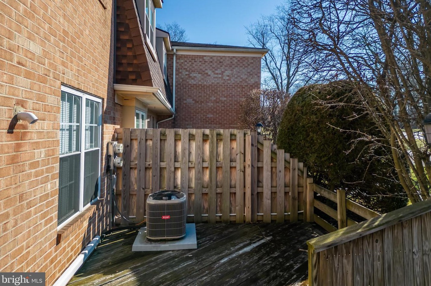 214 Arbour Ct, North Wales PA  19454-4035 exterior