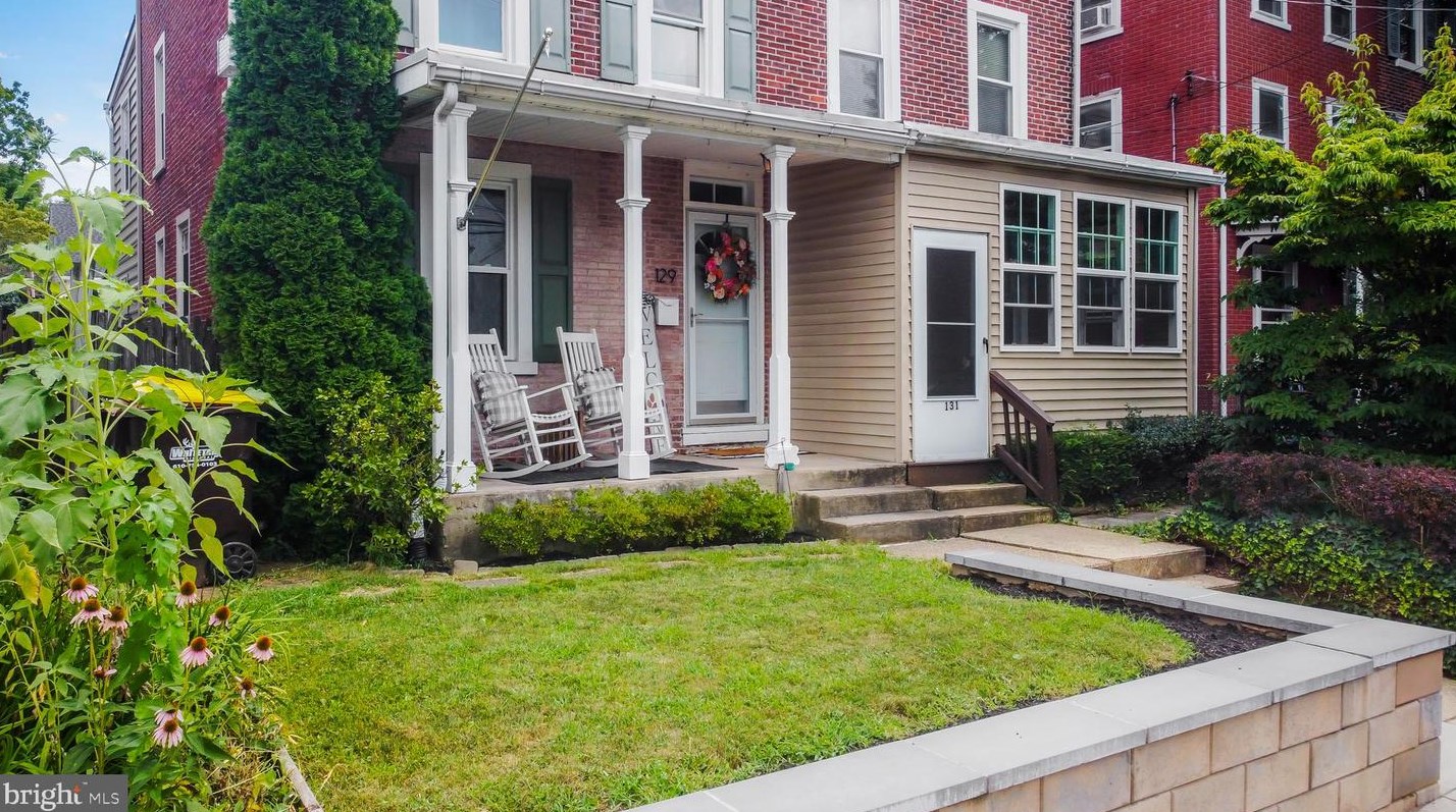 129 Montgomery Ave, North Wales PA  19454-3411 exterior