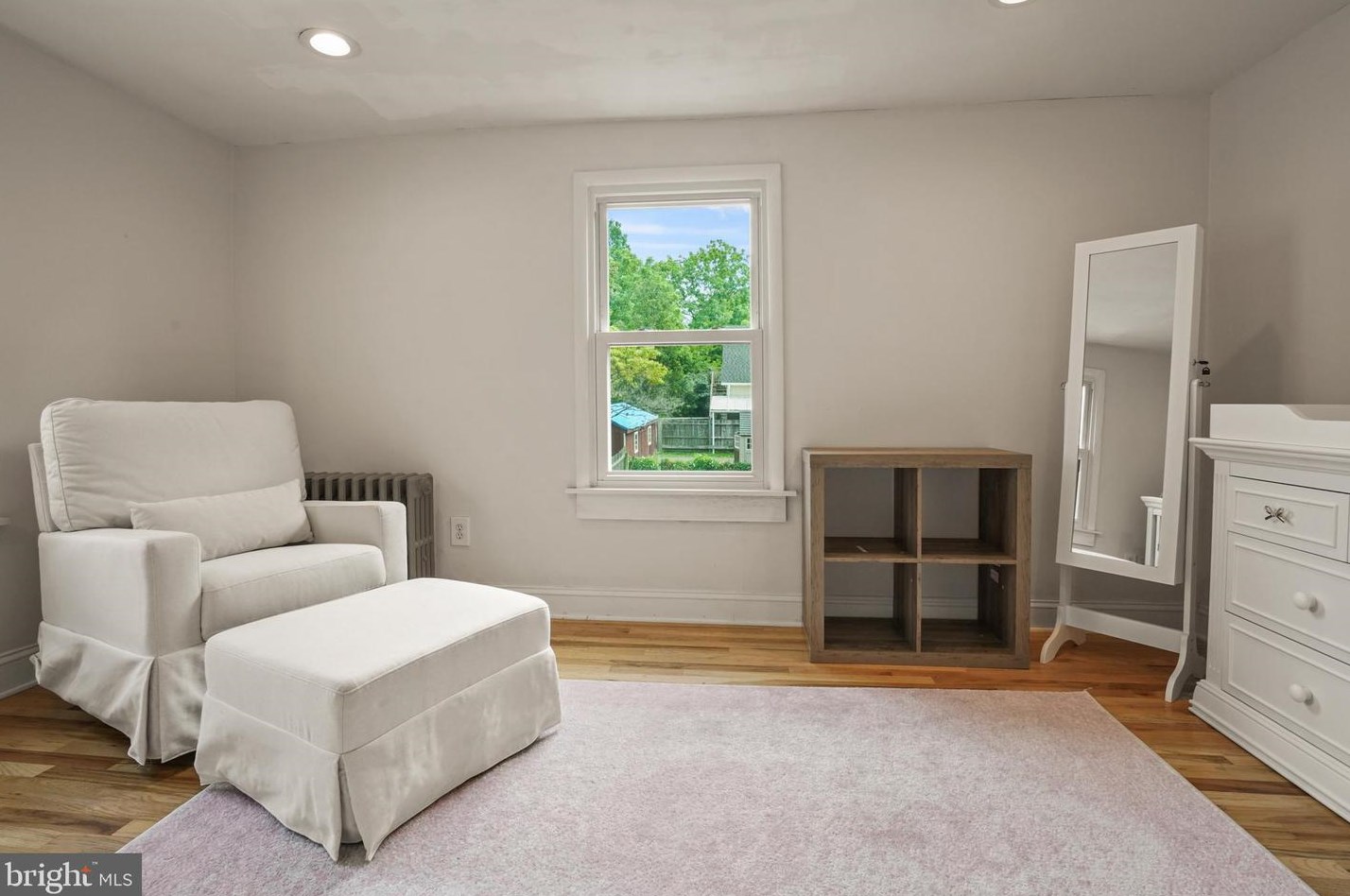 129 Montgomery Ave, North Wales PA  19454-3411 exterior