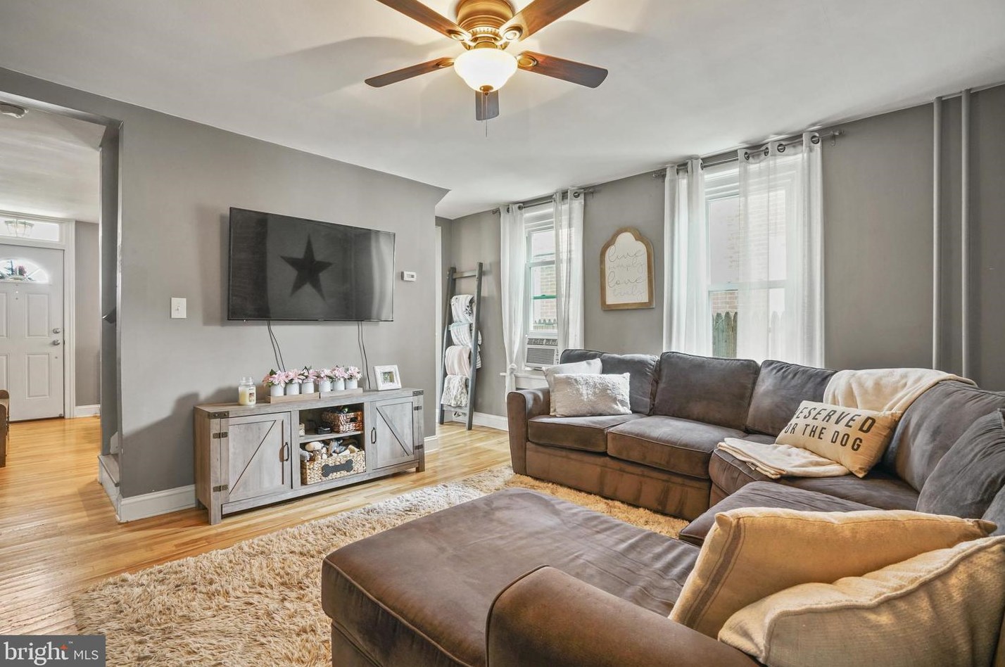 129 Montgomery Ave, North Wales PA  19454-3411 exterior