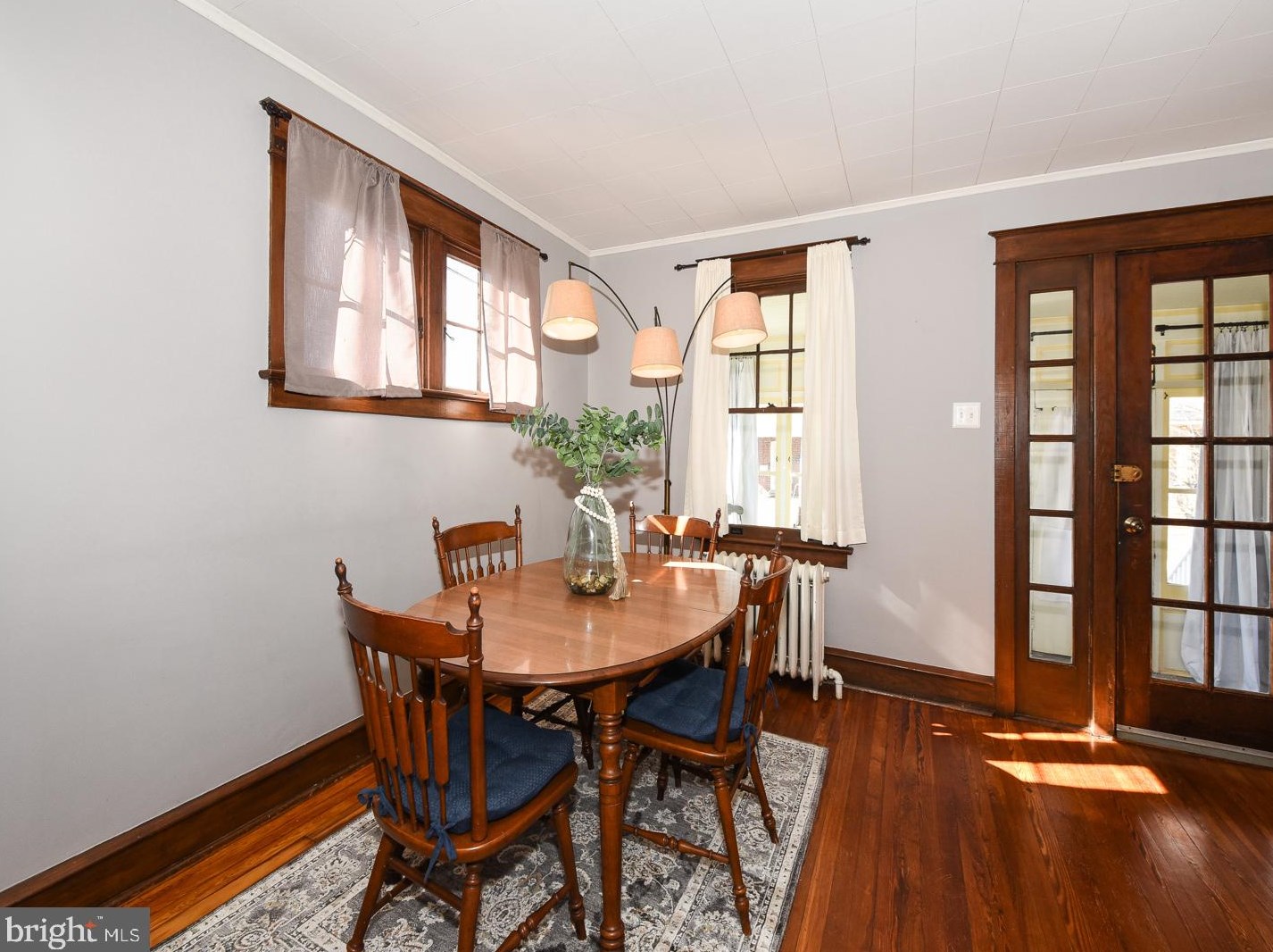 667 Harrison Ave, Ardsley PA  19038-2505 exterior