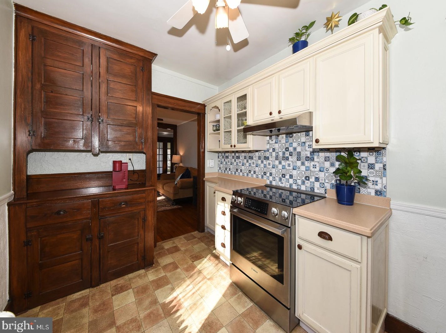 667 Harrison Ave, Ardsley PA  19038-2505 exterior