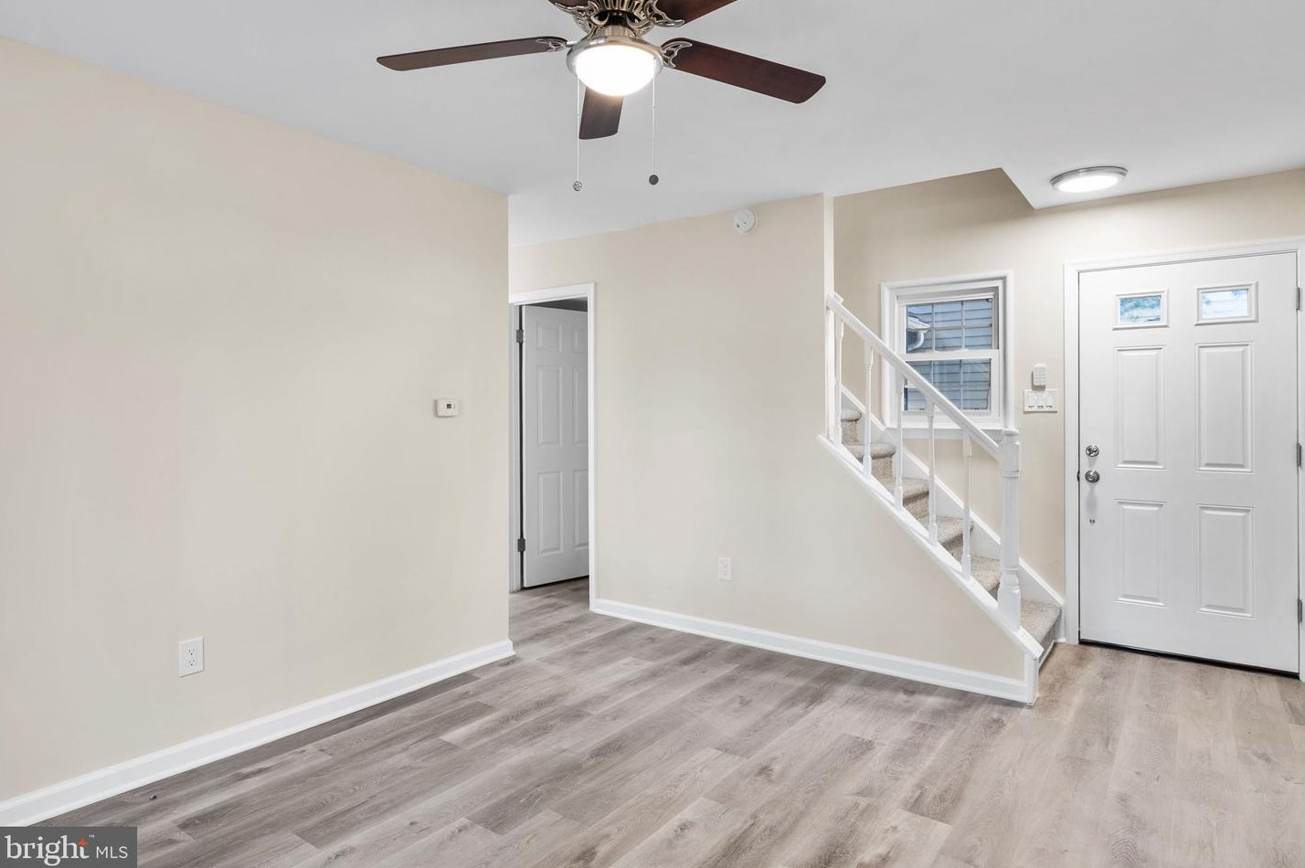 102 Rutledge Ct, North Wales PA  19454-1037 exterior