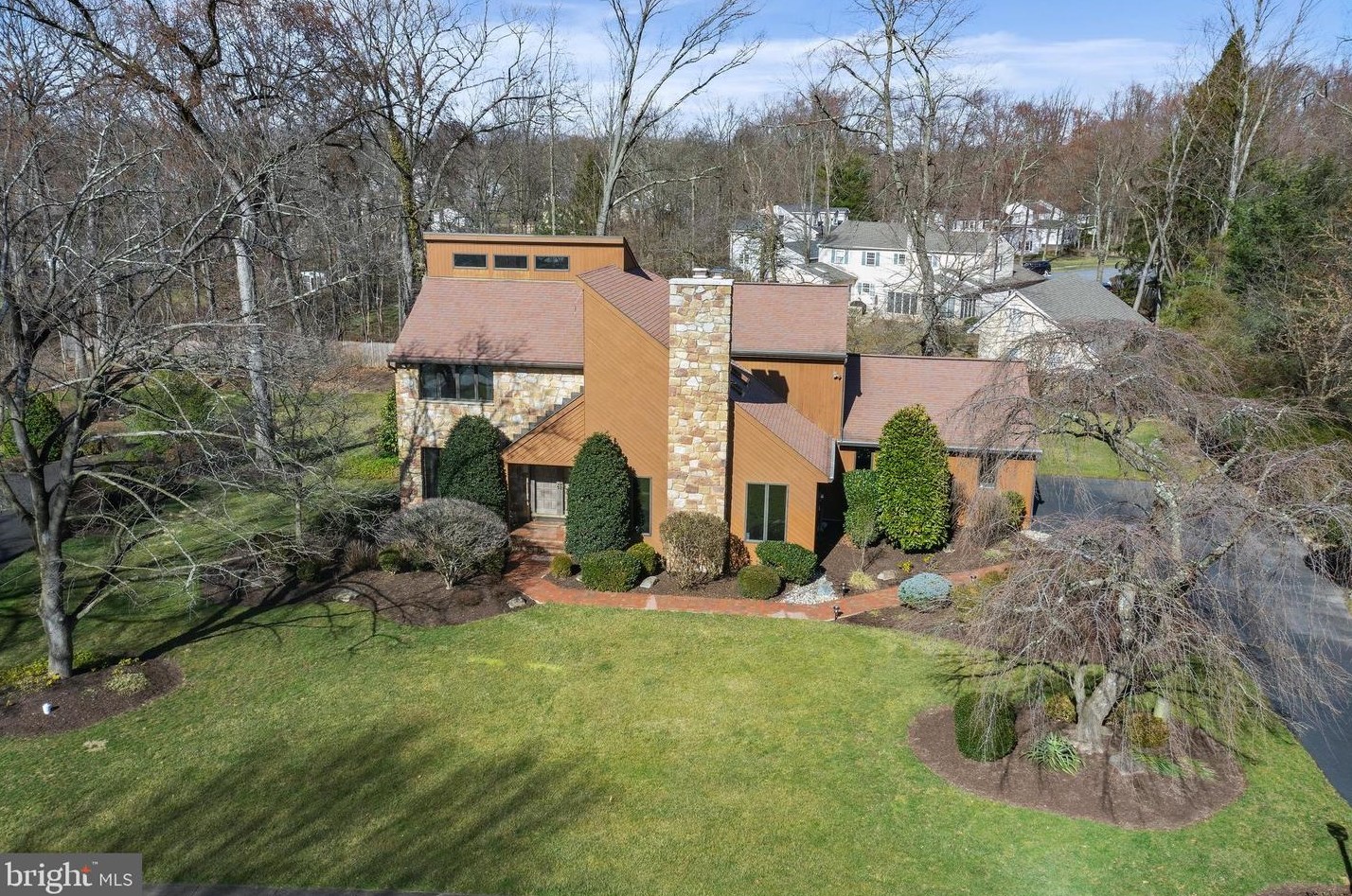 635 Bernstein Ln, North Wales PA  19454-2474 exterior