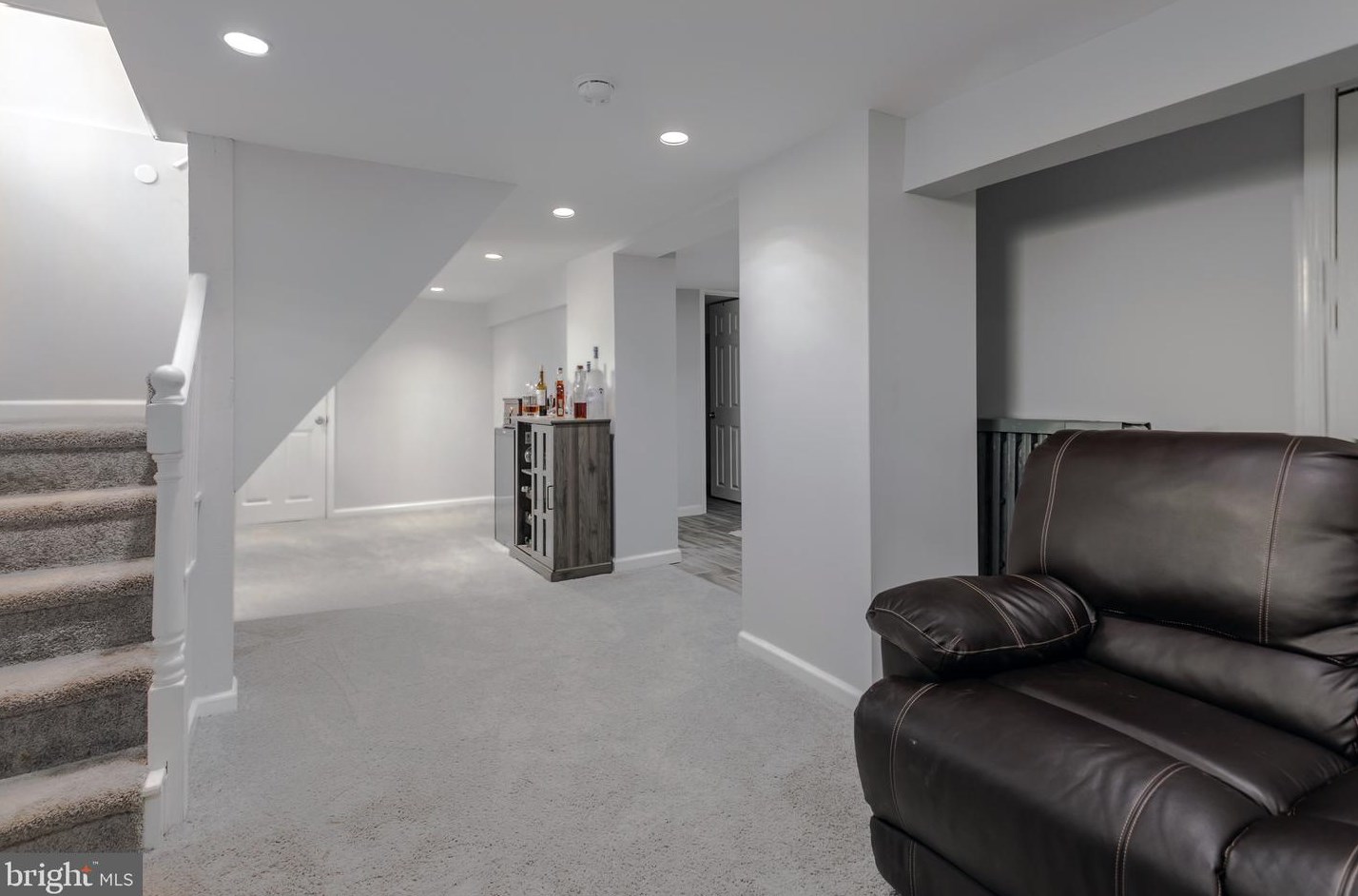 247 Limekiln Pike, Ardsley PA  19038-3319 exterior