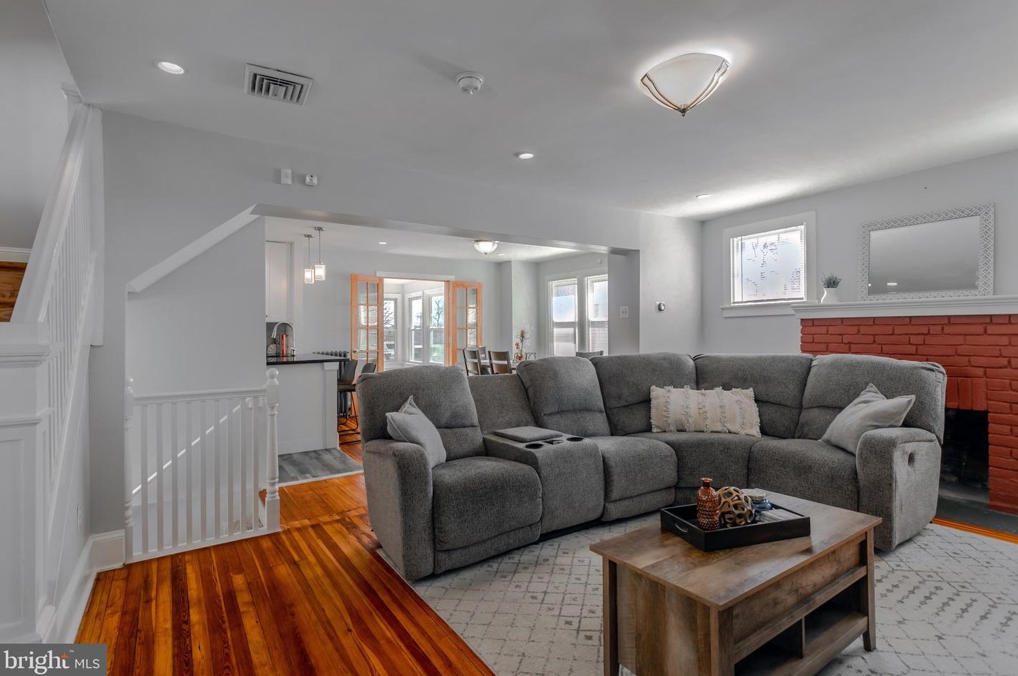 247 Limekiln Pike, Ardsley PA  19038-3319 exterior