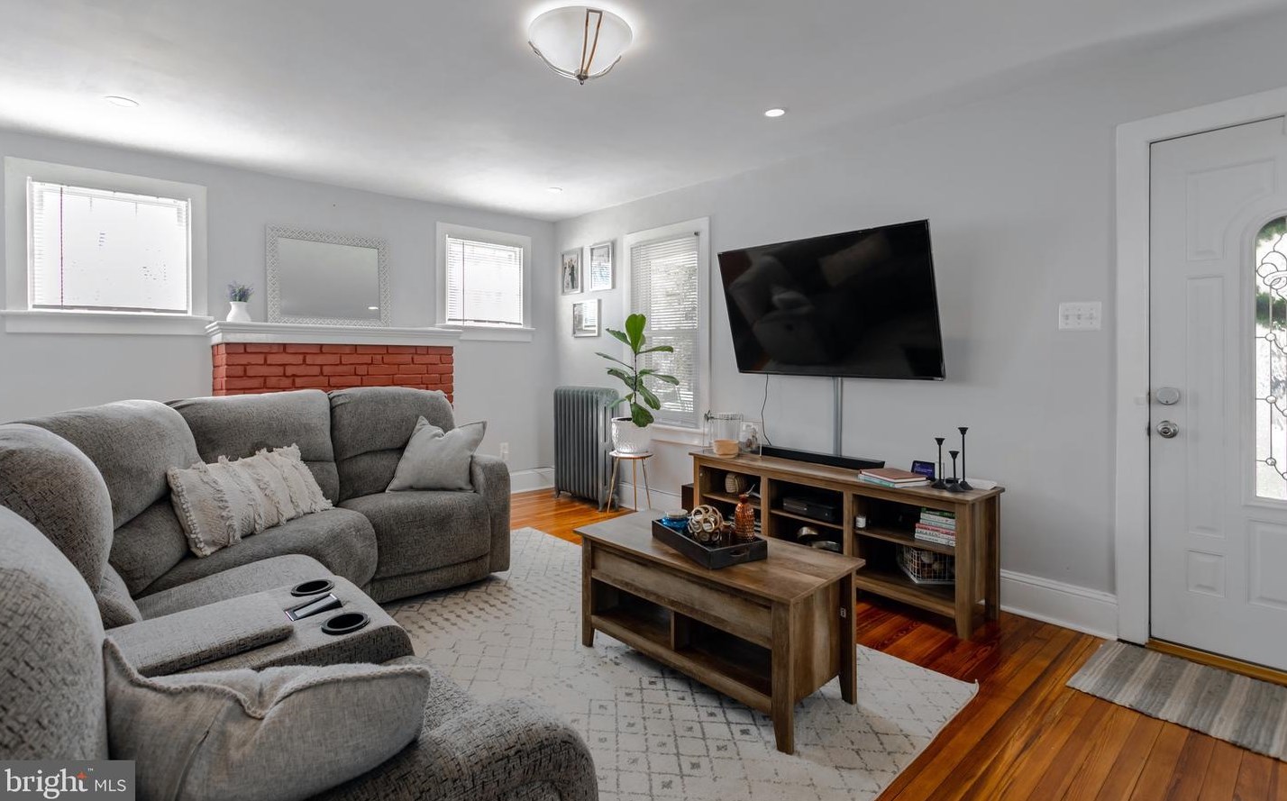 247 Limekiln Pike, Ardsley PA  19038-3319 exterior