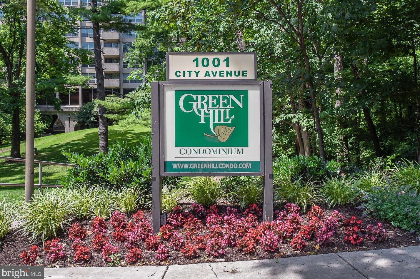 1001 City Ave, Penn Wynne PA  19096-3999 exterior
