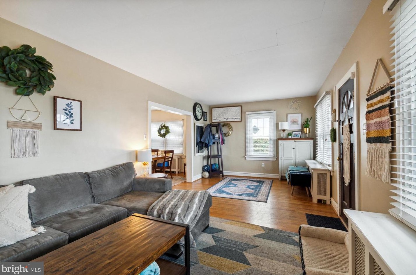 1021 Pleasant St, Ardsley PA  19038-8028 exterior