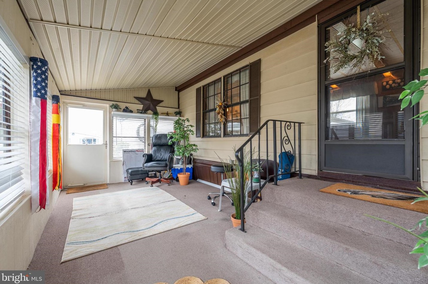372 Woodstream Way, North Wales PA  19454-1141 exterior