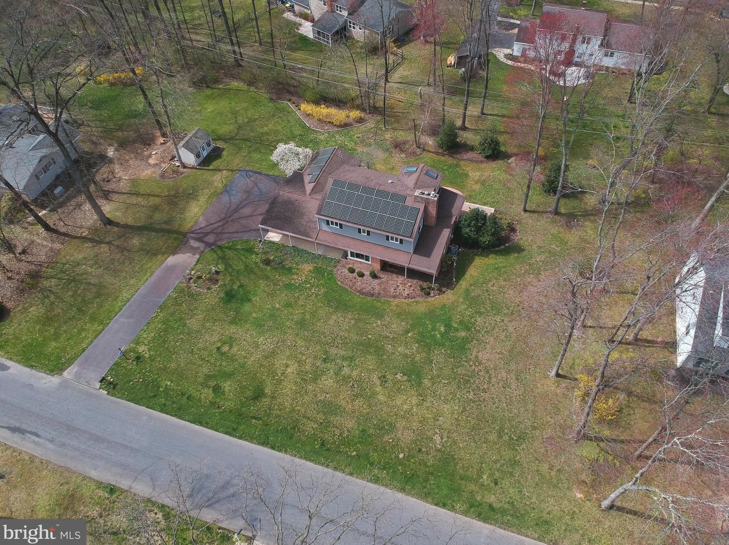 114 White Oak Rd, North Wales PA  19454-2450 exterior