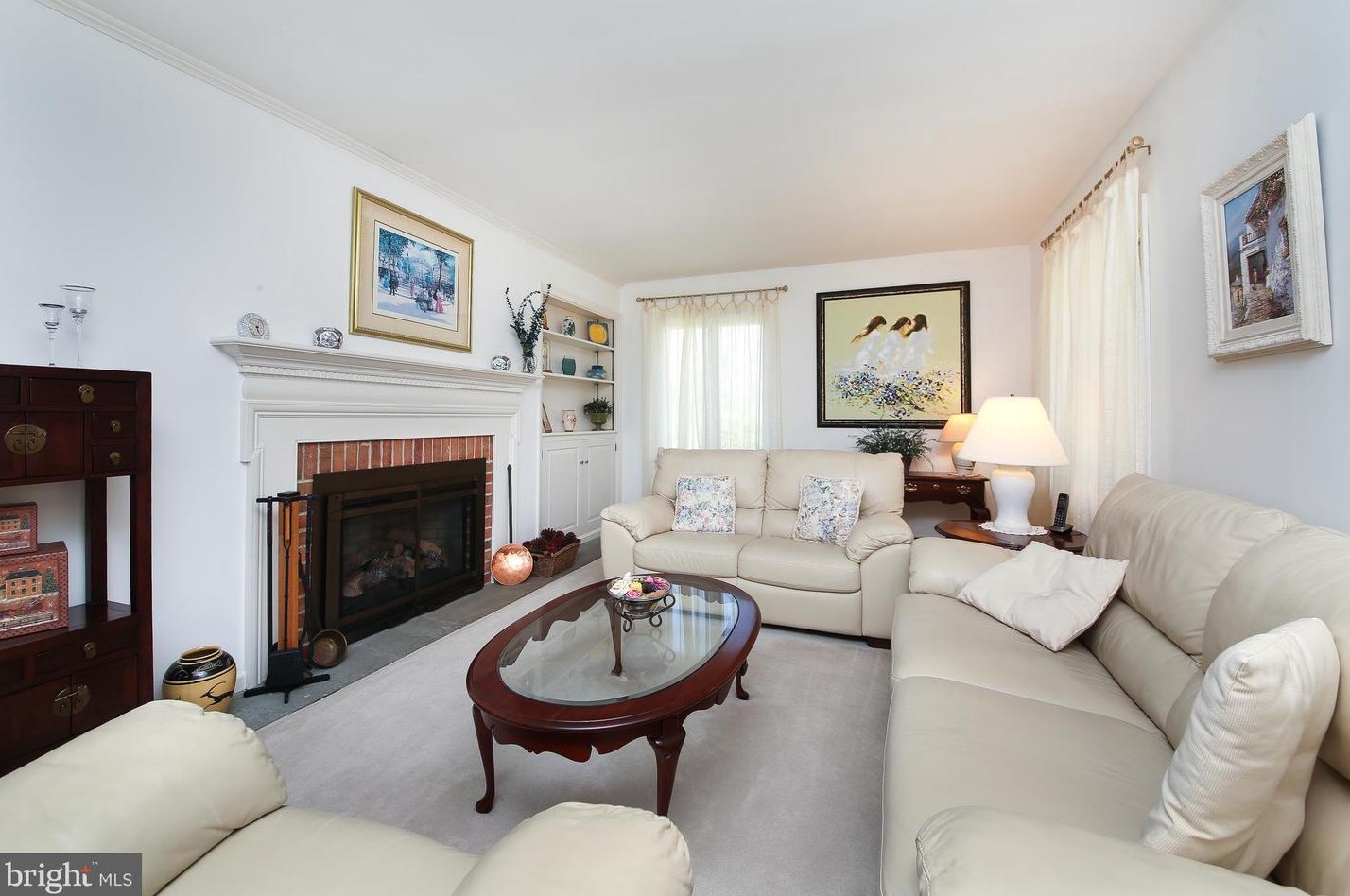 114 White Oak Rd, North Wales PA  19454-2450 exterior