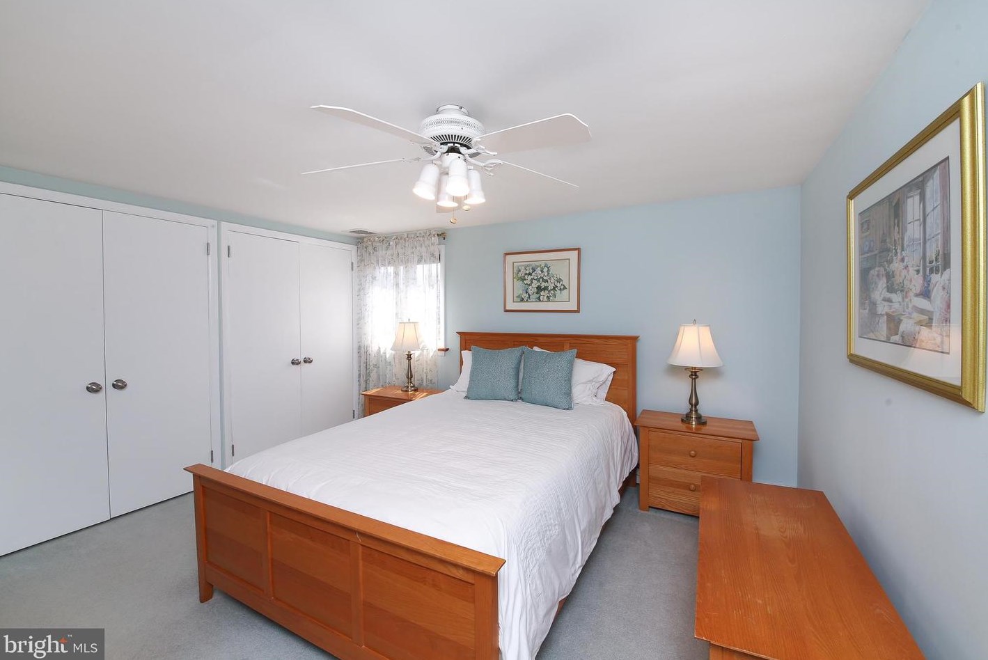 114 White Oak Rd, North Wales PA  19454-2450 exterior