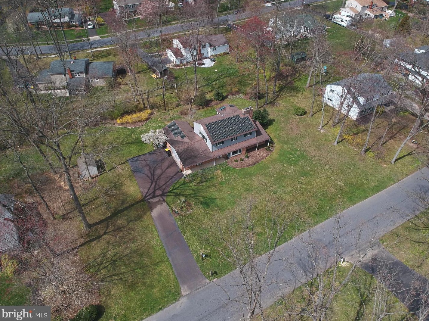 114 White Oak Rd, North Wales PA  19454-2450 exterior