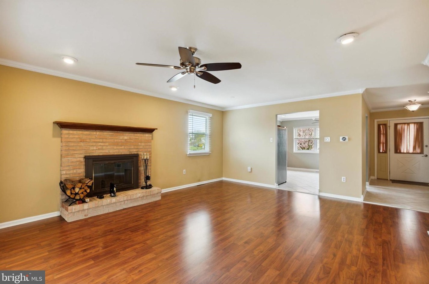 105 Stayman Dr, North Wales PA  19454-1433 exterior