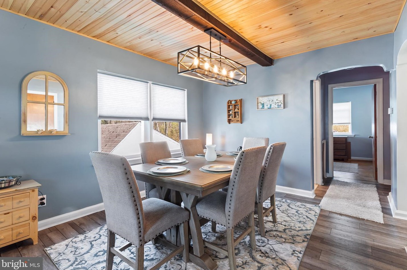 212 Blake Ave, Meadowbrook PA  19046-4211 exterior