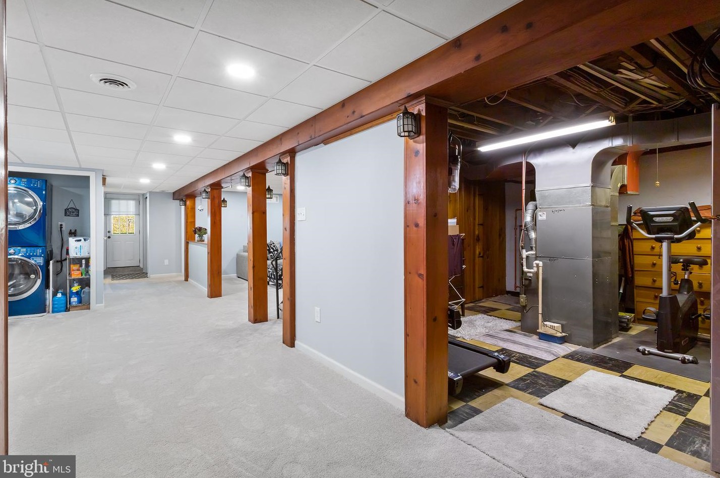 212 Blake Ave, Meadowbrook PA  19046-4211 exterior