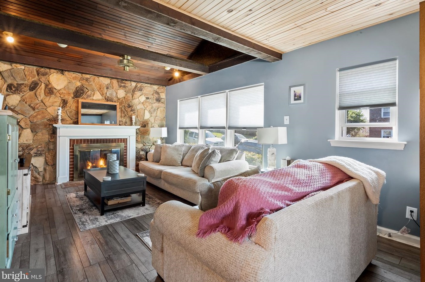 212 Blake Ave, Meadowbrook PA  19046-4211 exterior