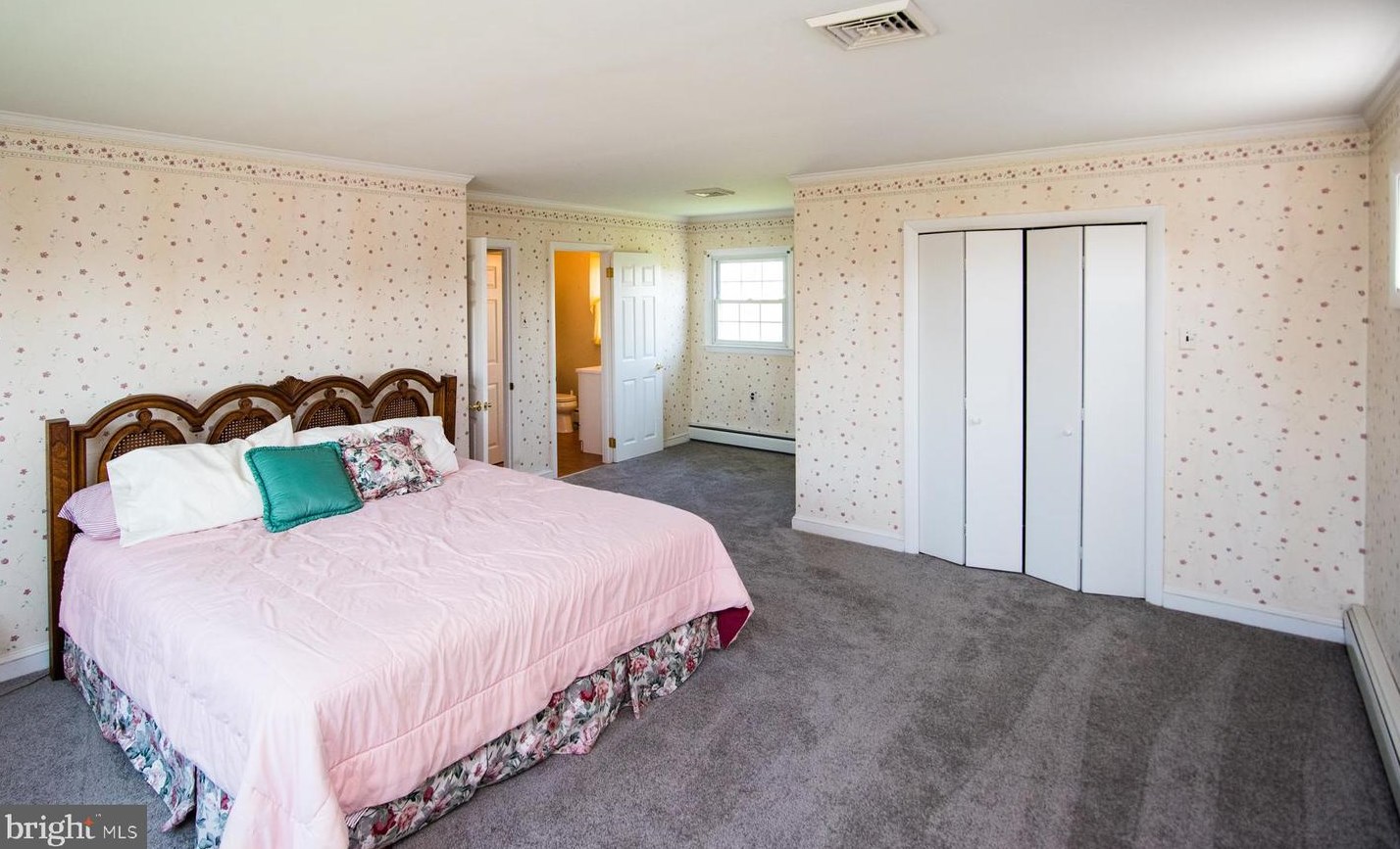 770 Loch Alsh Ave, Prospectville PA  19002-5021 exterior