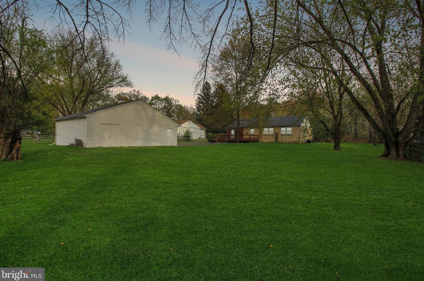 607 Wales Rd, North Wales PA  19454-1724 exterior