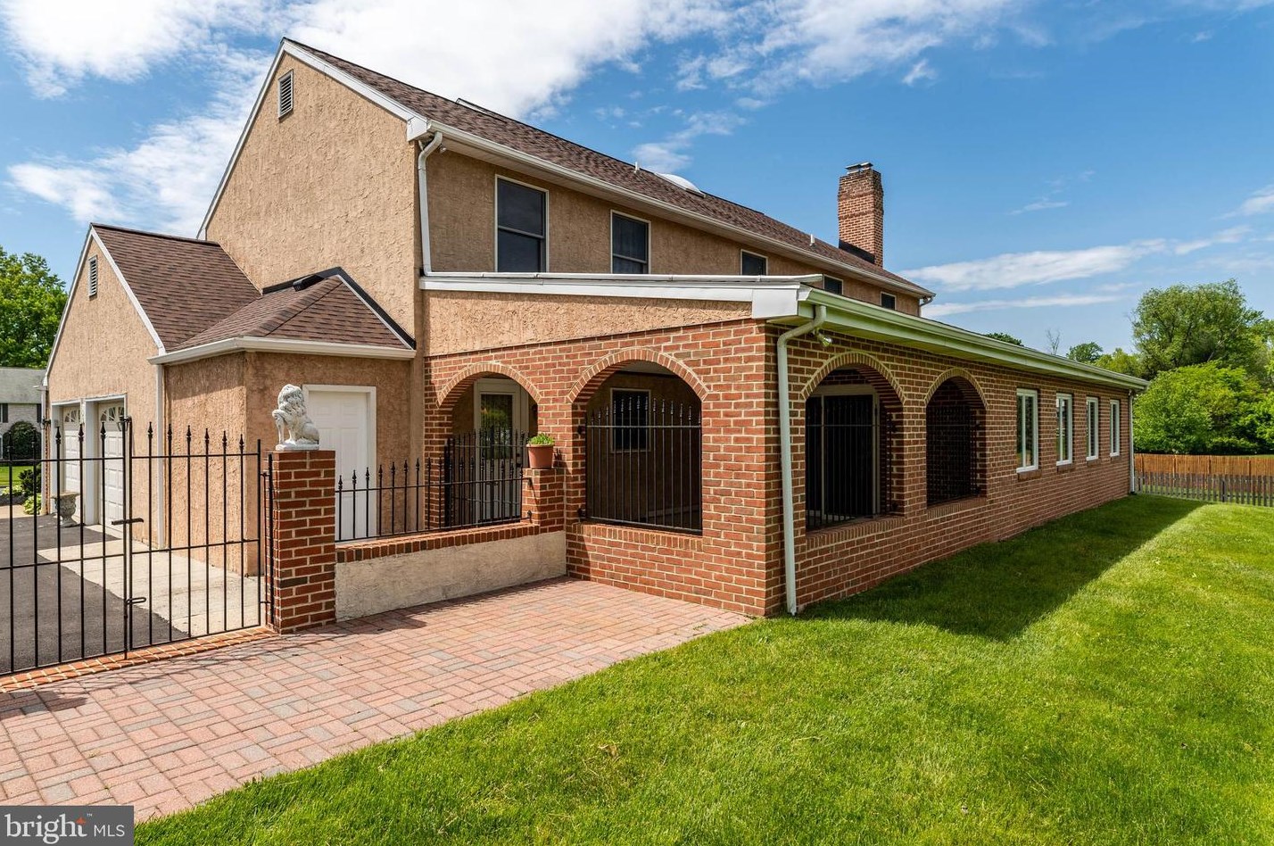 1742 Talbot Rd, Blue Bell PA  19422-3571 exterior