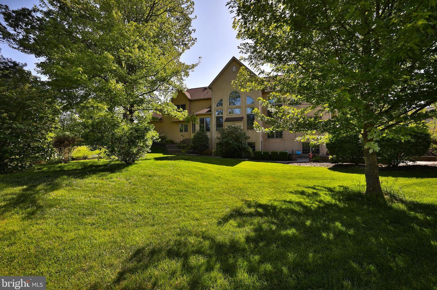 1318 Pine Brook Ct, Prospectville PA  19002-1177 exterior
