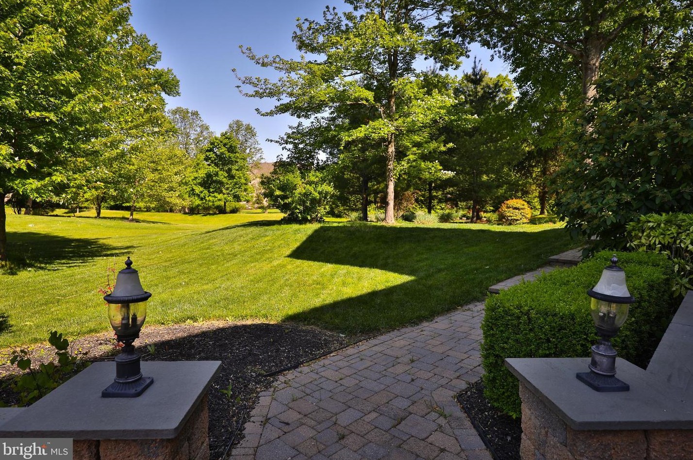 1318 Pine Brook Ct, Prospectville PA  19002-1177 exterior