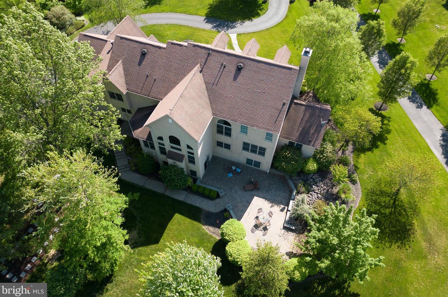 1318 Pine Brook Ct, Prospectville PA  19002-1177 exterior