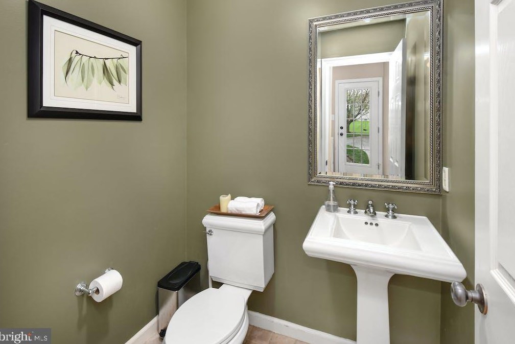 757 Shearer St, North Wales PA  19454-2747 exterior