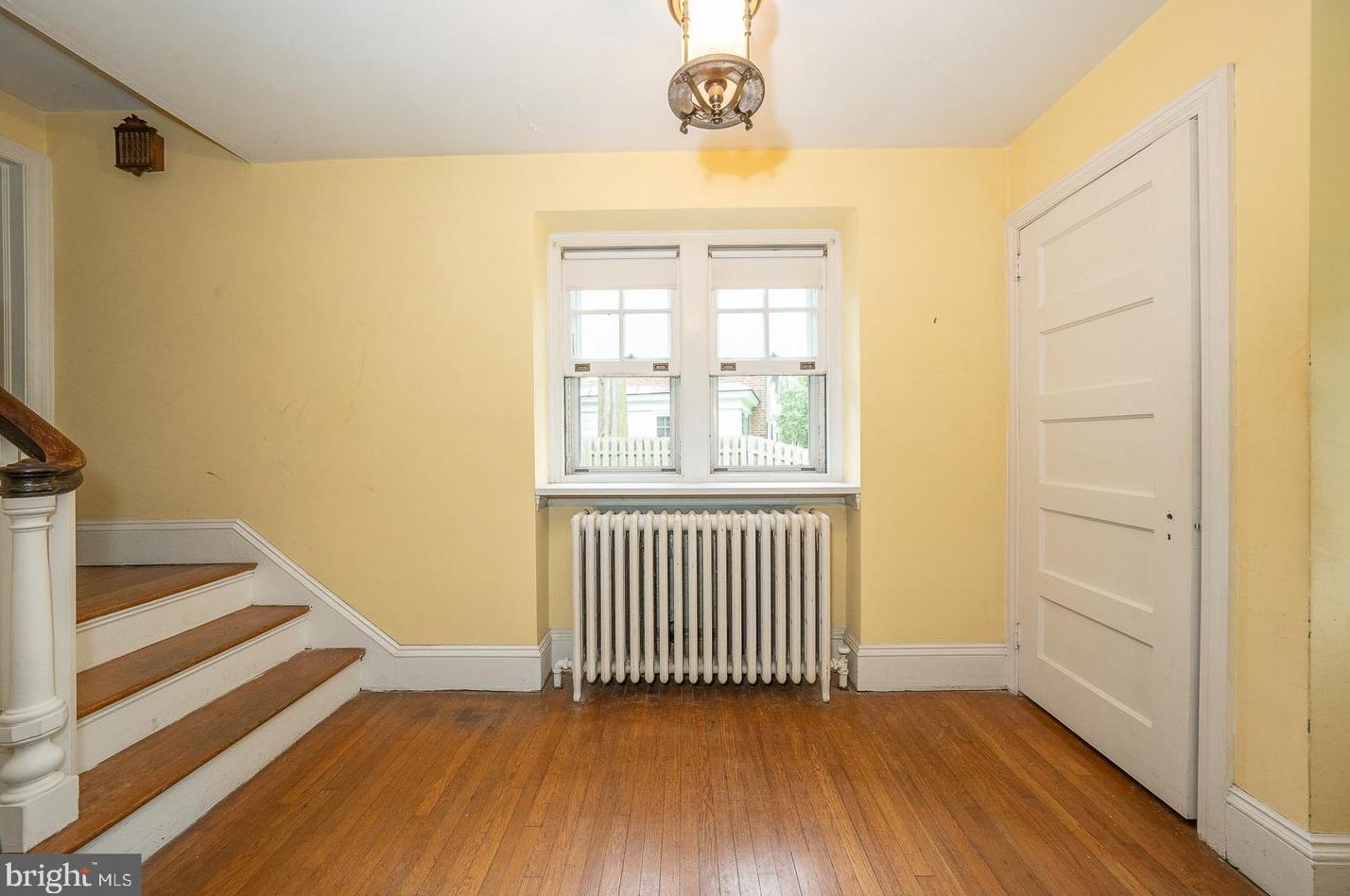 254 Hathaway Ln, Penn Wynne PA 19096-1924 exterior