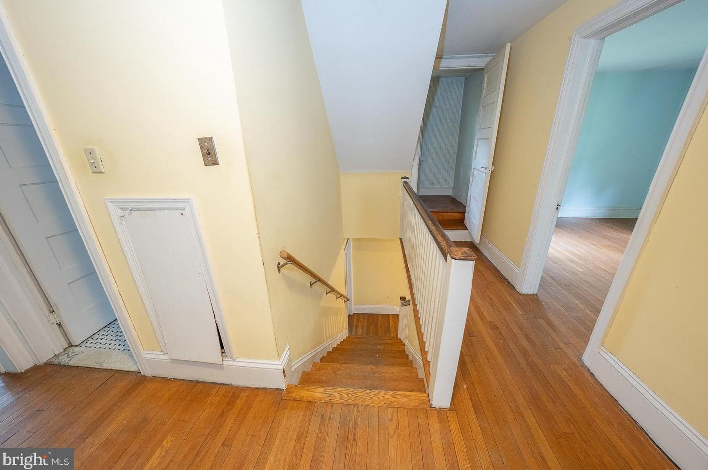 254 Hathaway Ln, Penn Wynne PA 19096-1924 exterior