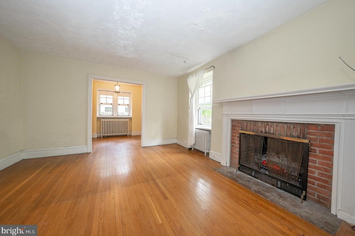 254 Hathaway Ln, Penn Wynne PA 19096-1924 exterior