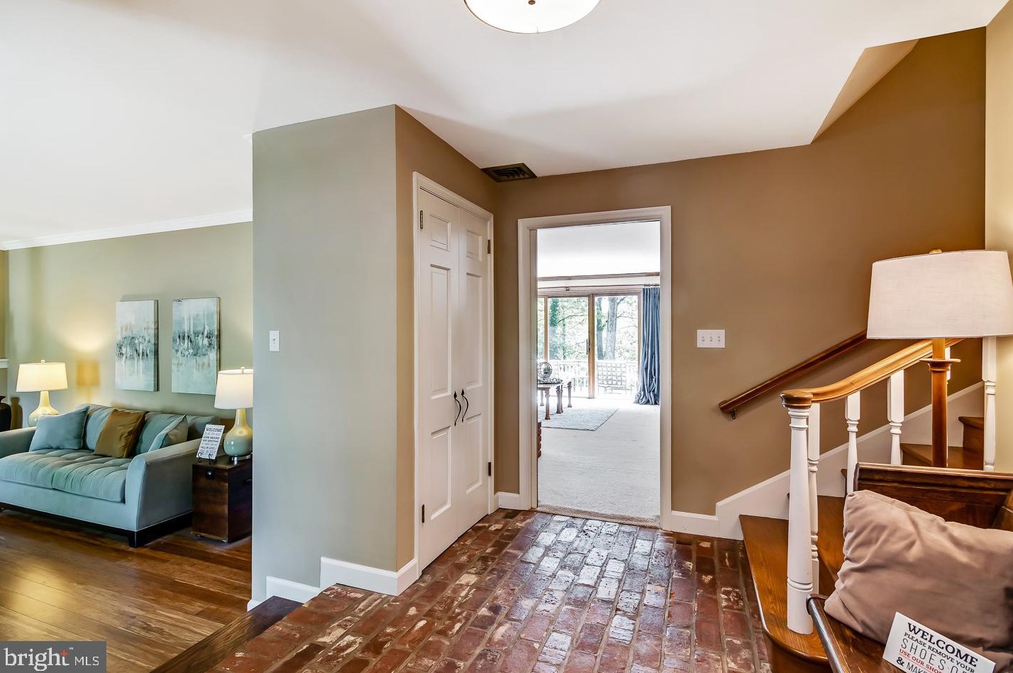 356 Meadow Wood Ln, Souderton, PA 18964