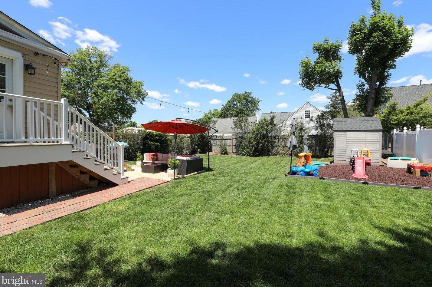 221 6th St, North Wales PA  19454-2905 exterior