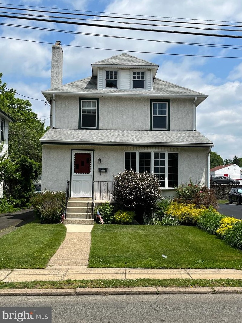 2317 Jenkintown Rd, Ardsley PA  19038-4316 exterior