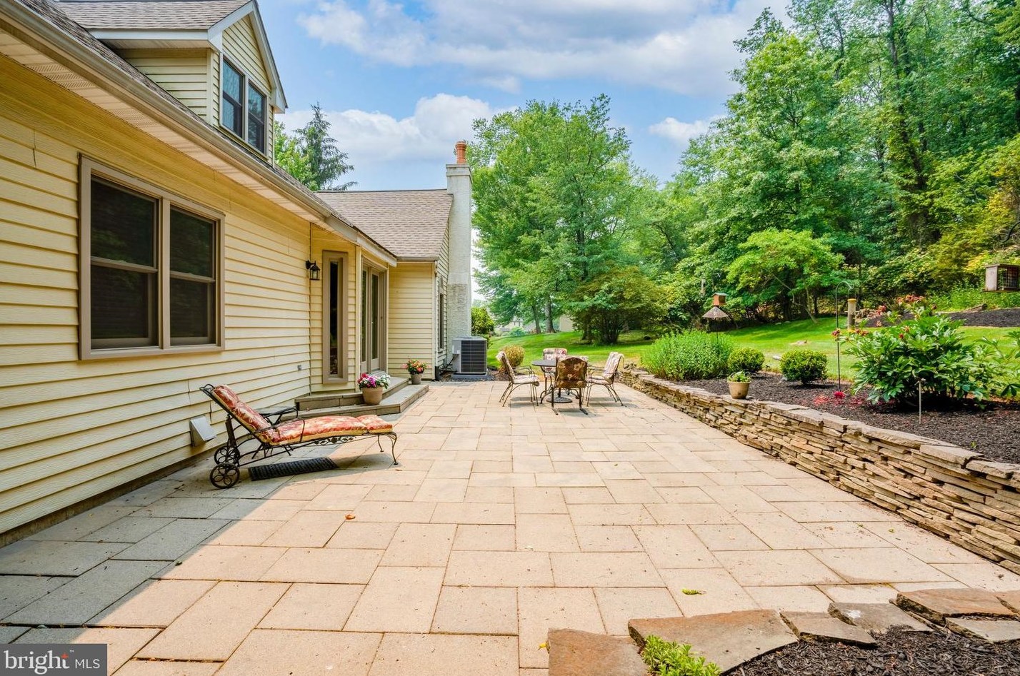 1204 Wellsley Ct, Prospectville PA 19002-2121 exterior