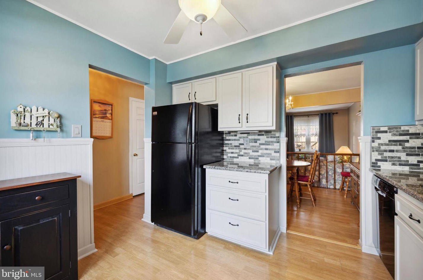 408 Livingston Ct, North Wales PA 19454-1030 exterior