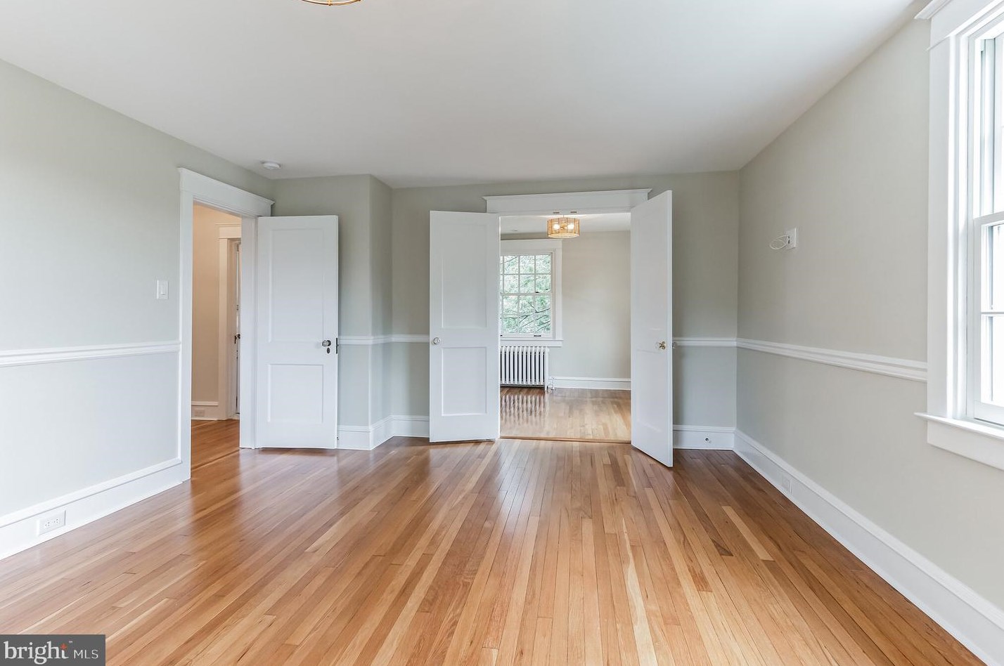 200 Smt Ave, Meadowbrook PA 19046-3110 exterior