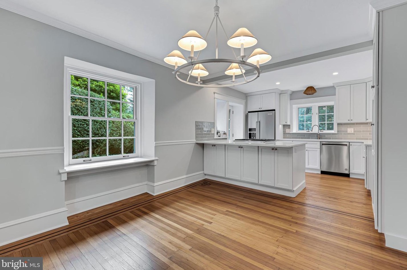 200 Smt Ave, Meadowbrook PA 19046-3110 exterior