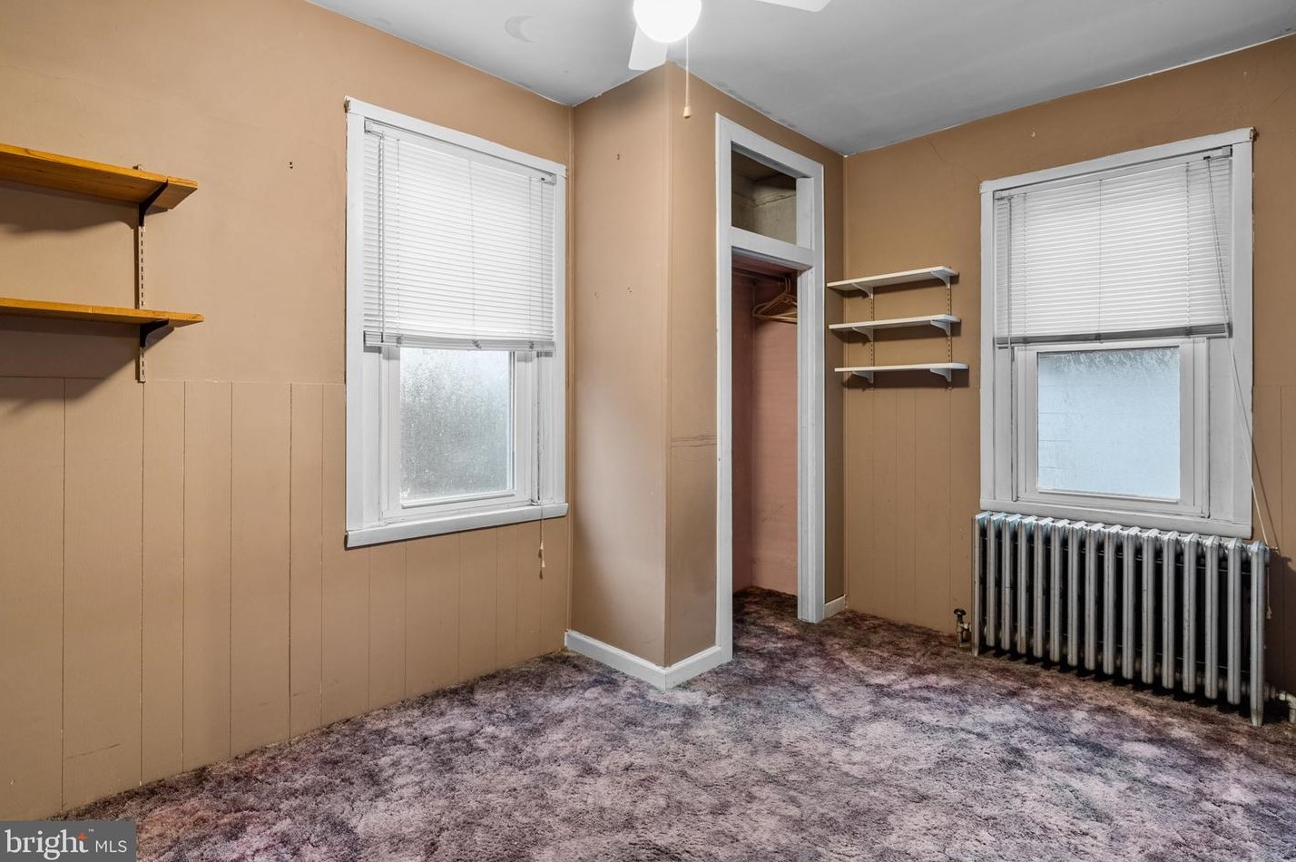 15 Penn Ave, Meadowbrook PA 19046-4247 exterior