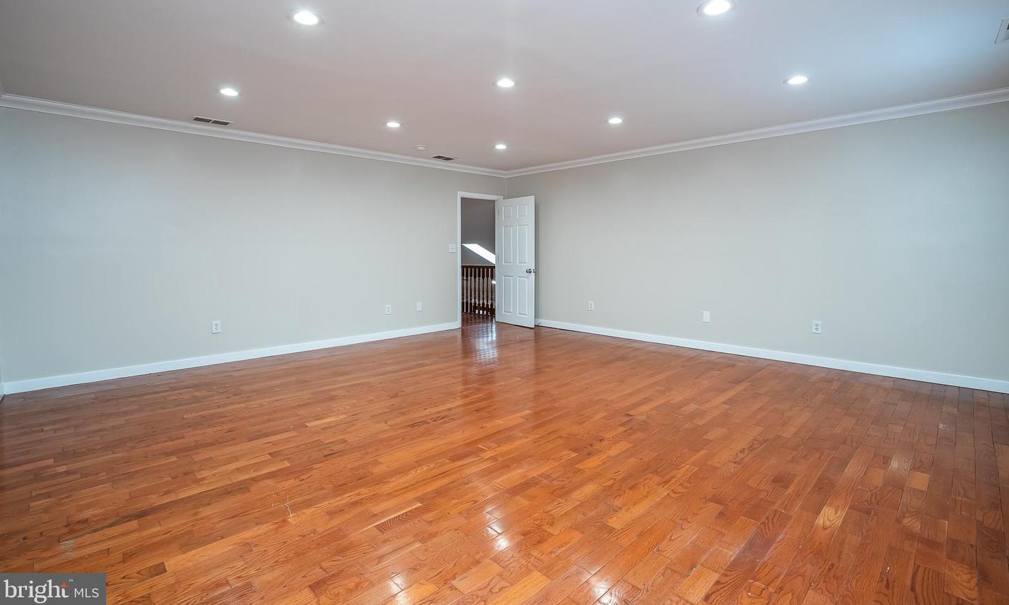 102 Weber Rd, North Wales PA  19454-2230 exterior