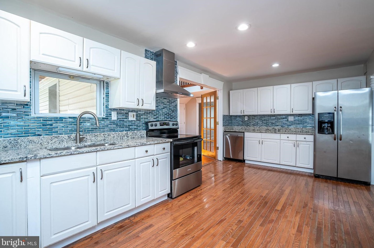 102 Weber Rd, North Wales PA  19454-2230 exterior