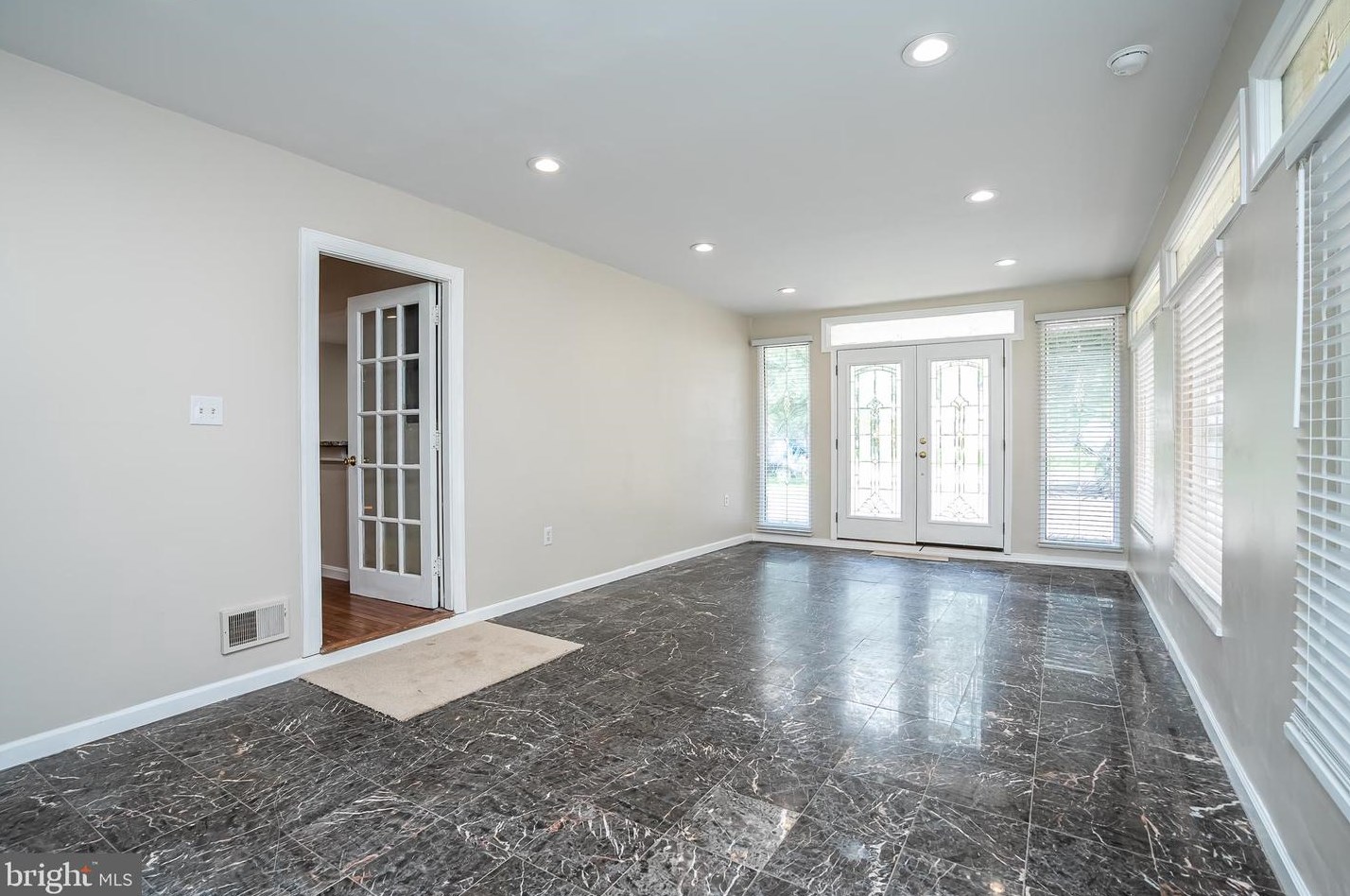 102 Weber Rd, North Wales PA  19454-2230 exterior