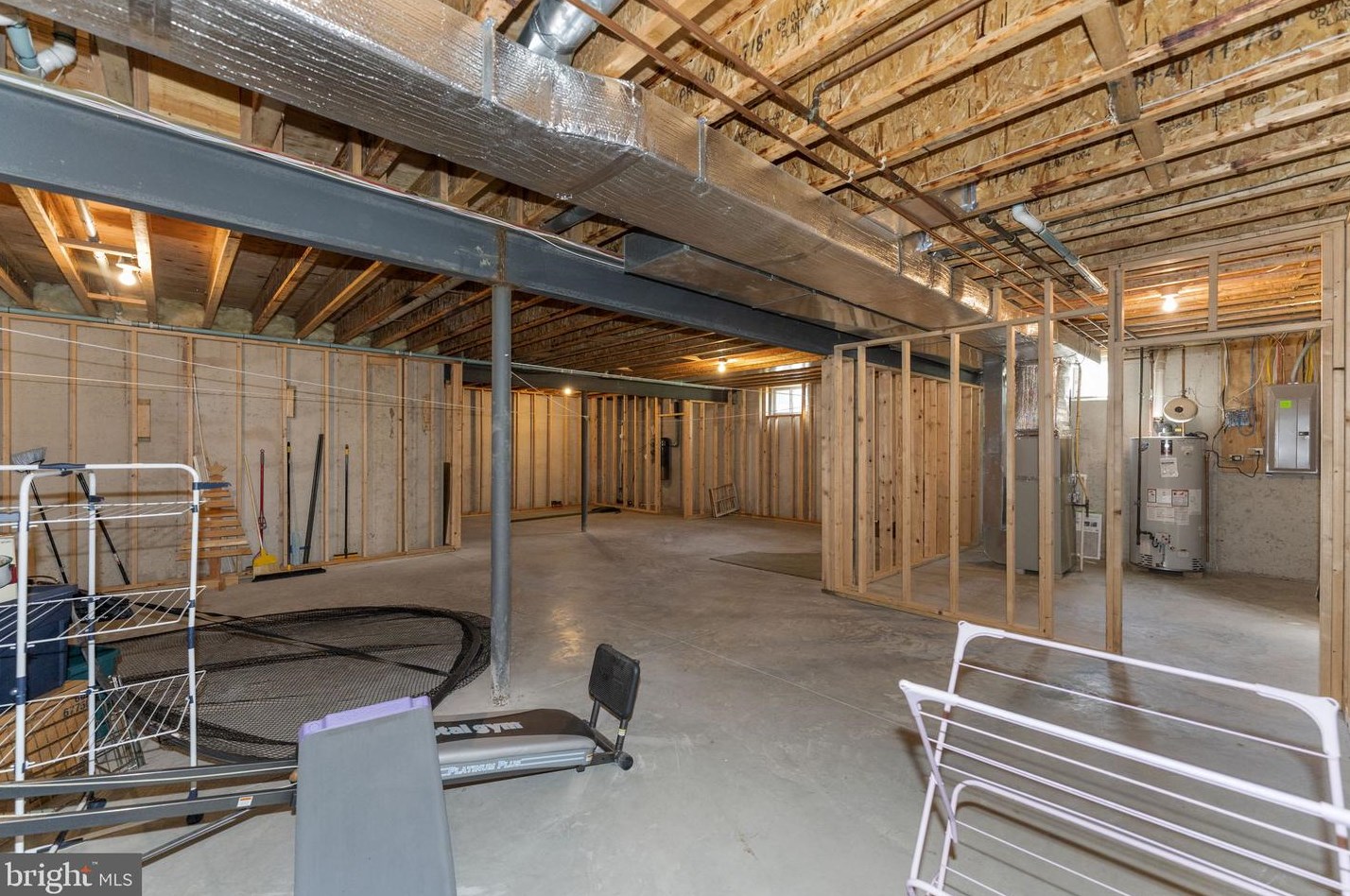 101 Gift Cir, North Wales PA 19454-1217 exterior