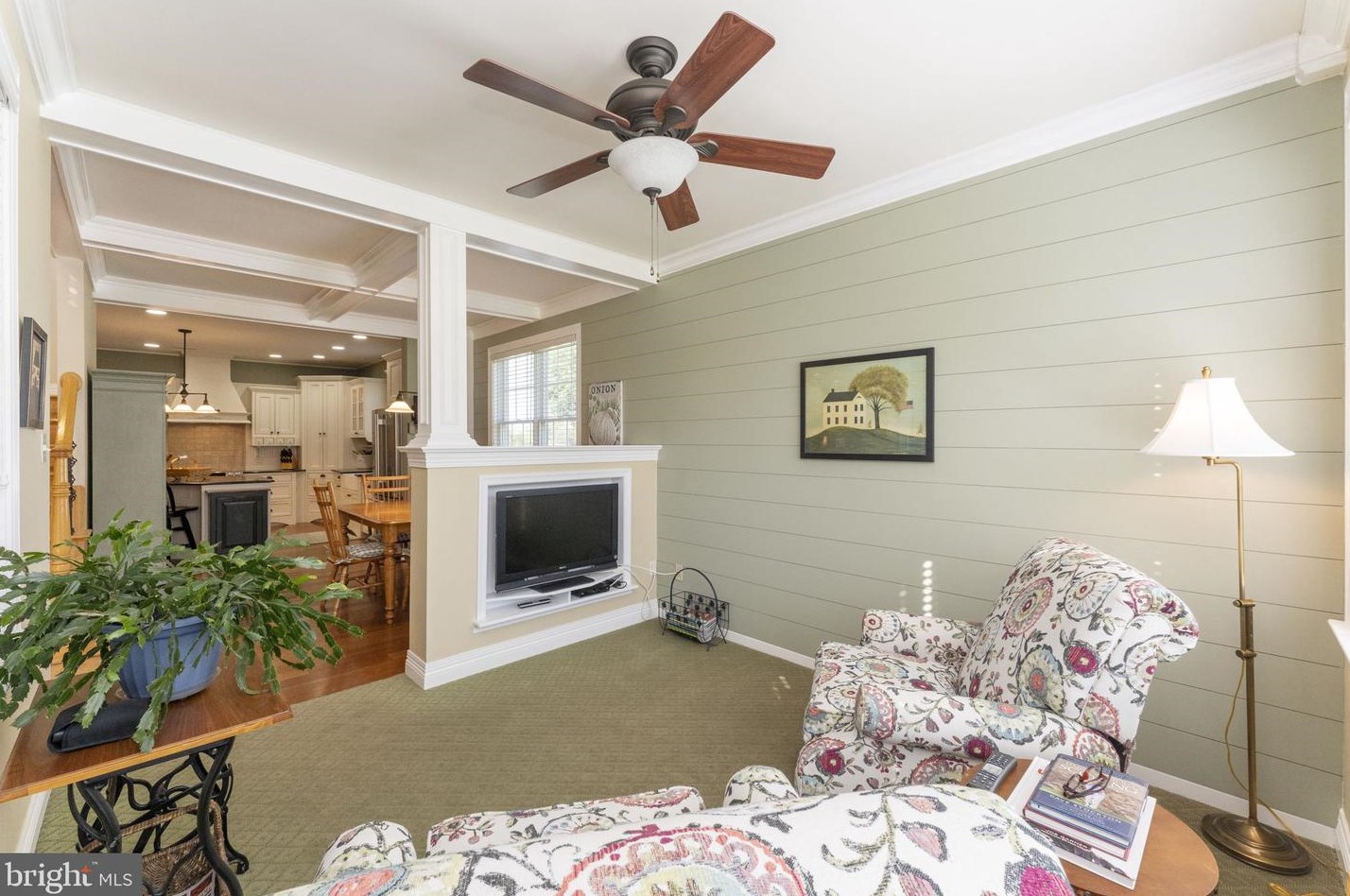 101 Gift Cir, North Wales PA 19454-1217 exterior