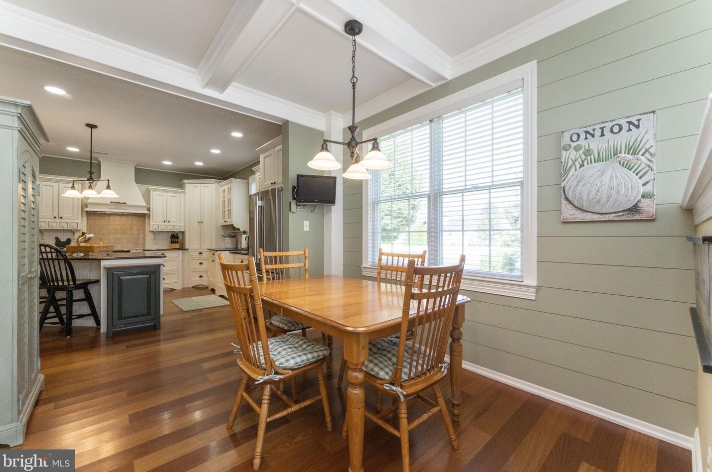 101 Gift Cir, North Wales PA 19454-1217 exterior